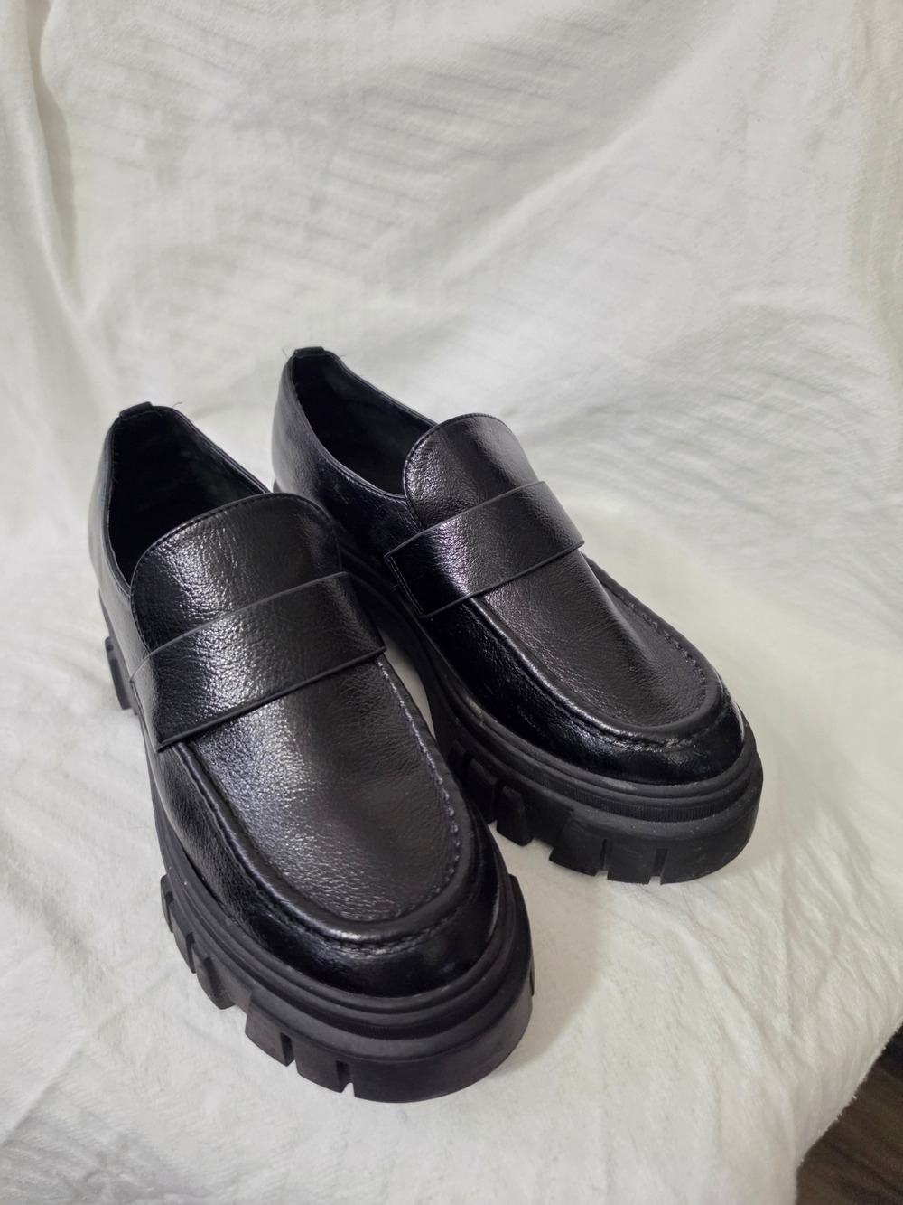 Chunky Loafers Black SHOES Size 9